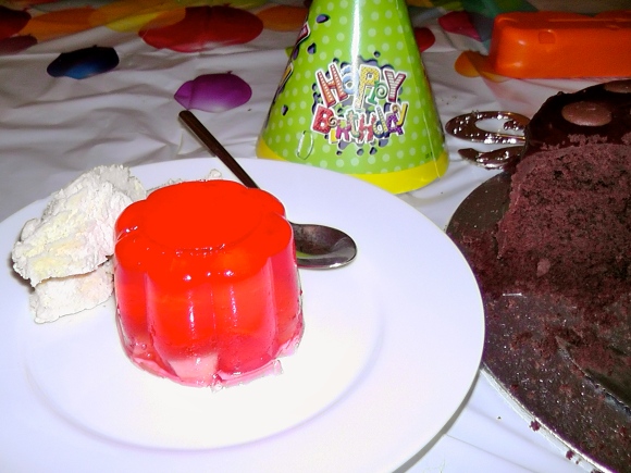 No birthday party is complete without...Jelly and icecream!